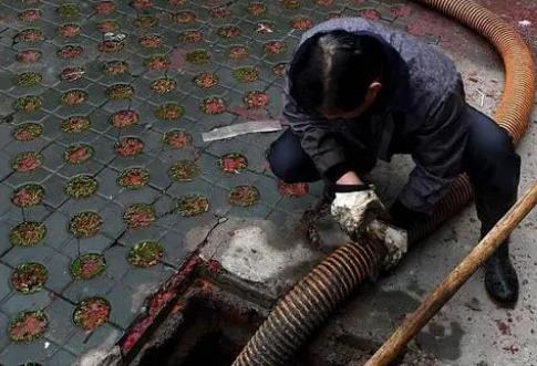 涞源高压清洗管道公司分享下为什么要高压清洗板换